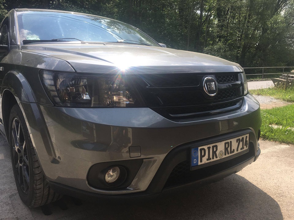 Black Code Scheinwerfer