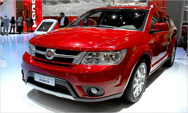 Fiat-Freemont-31842_genf_suvs_12_5
